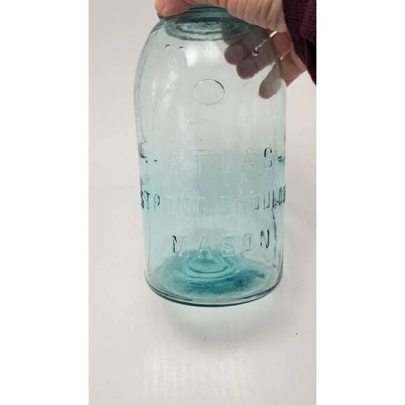 Vintage Atlas Blue Jar, Strong Shoulder, Mason Glass Half Gallon, Zin Atlas Lid - Picture 5 of 8
